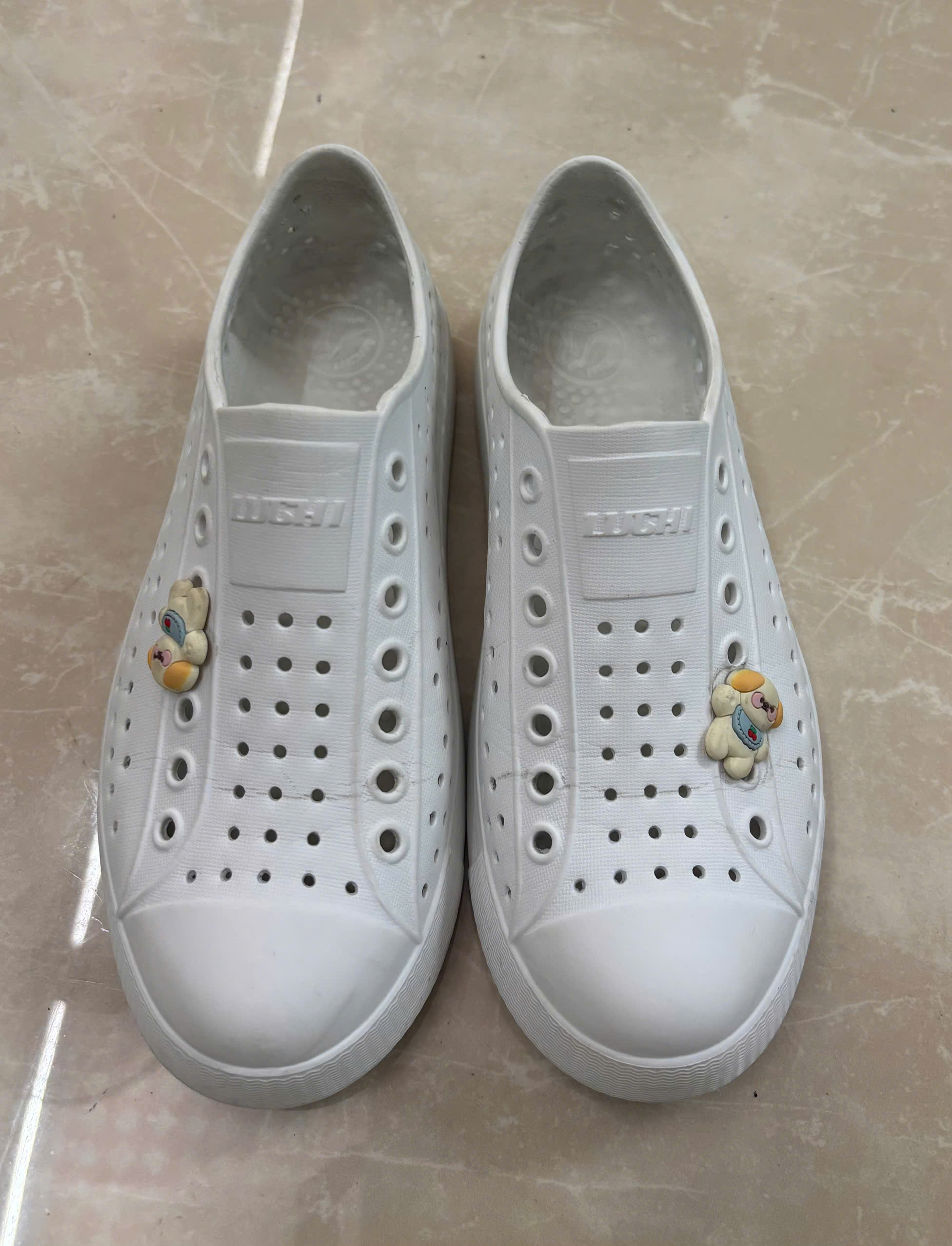 Giày sau khi xử lý - cặp 7